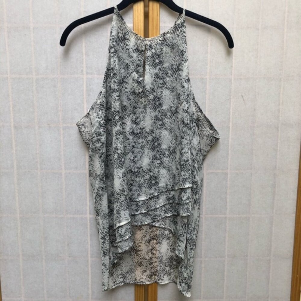 Paper Crane Flouncy Summer Top